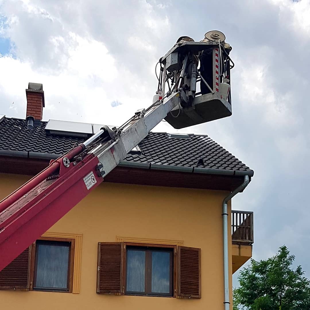 Emelőkosaras darázsirtás miskolcon - Darázsvadász Miskolc